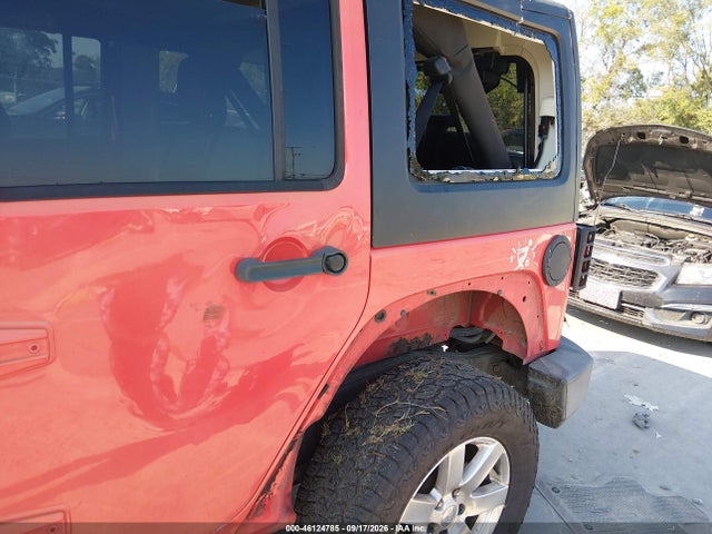 46124785 :رقم المزاد ، 1C4BJWEG5DL575651 vin ، 2013 Jeep Wrangler Unlimited Sahara مزاد بيع
