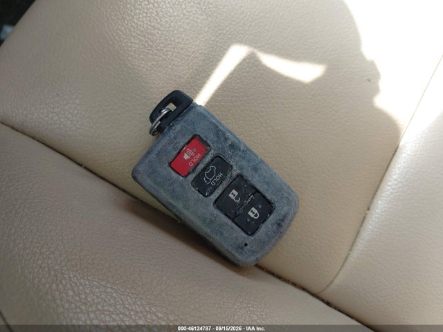 46124787 :رقم المزاد ، 2T3DFREV6FW276857 vin ، 2015 Toyota Rav4 Limited مزاد بيع