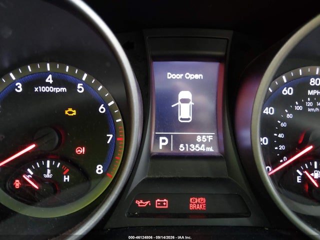 46124806 :رقم المزاد ، 5XYZU3LBXFG261875 vin ، 2015 Hyundai Santa Fe Sport 2.4l مزاد بيع