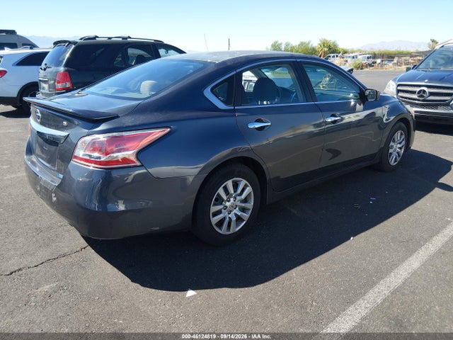 2013 Nissan Altima 2.5 S მანქანა იყიდება აუქციონზე, vin: 1N4AL3AP3DC285800, აუქციონის ნომერი: 46124819
