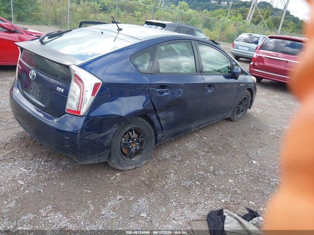 46124866 :رقم المزاد ، JTDKN3DU3D1617885 vin ، 2013 Toyota Prius Two مزاد بيع