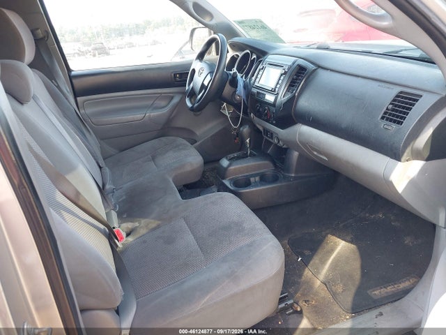 46124877 :رقم المزاد ، 5TFNX4CN4EX032996 vin ، 2014 Toyota Tacoma مزاد بيع