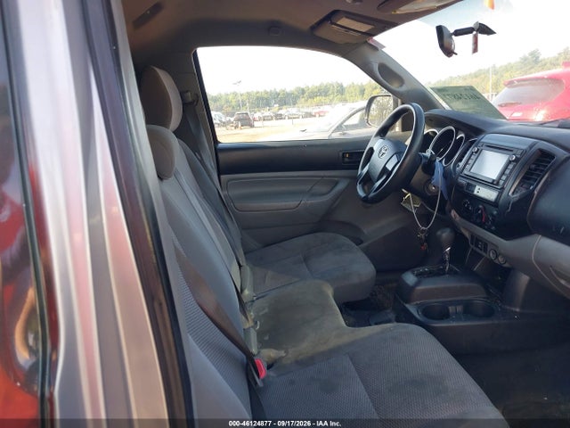 46124877 :رقم المزاد ، 5TFNX4CN4EX032996 vin ، 2014 Toyota Tacoma مزاد بيع
