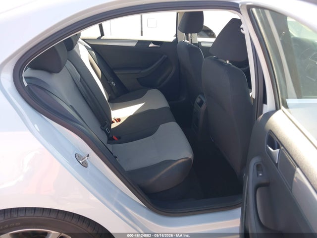 2017 Volkswagen Jetta 1.4t S მანქანა იყიდება აუქციონზე, vin: 3VW2B7AJ7HM378647, აუქციონის ნომერი: 46124882