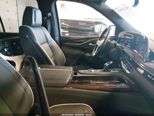46124920 :رقم المزاد ، 1GYS4CKL2PR383963 vin ، 2023 Cadillac Escalade 4wd Premium Luxury مزاد بيع