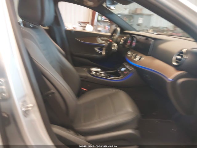 2017 Mercedes-benz E 400 4matic მანქანა იყიდება აუქციონზე, vin: WDDZH6GB8HA153845, აუქციონის ნომერი: 46124940
