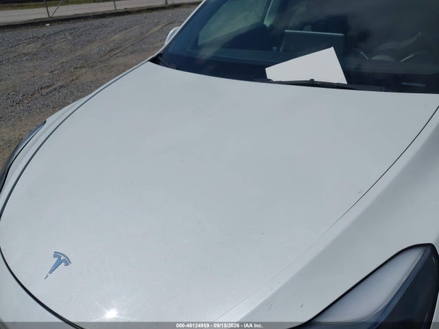 Продажа на аукционе авто 2023 Tesla Model Y Awd/long Range Dual Motor All-wheel Drive, vin: 7SAYGDEE0PF758817, номер лота: 46124959