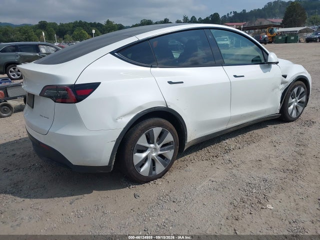 Продажа на аукционе авто 2023 Tesla Model Y Awd/long Range Dual Motor All-wheel Drive, vin: 7SAYGDEE0PF758817, номер лота: 46124959