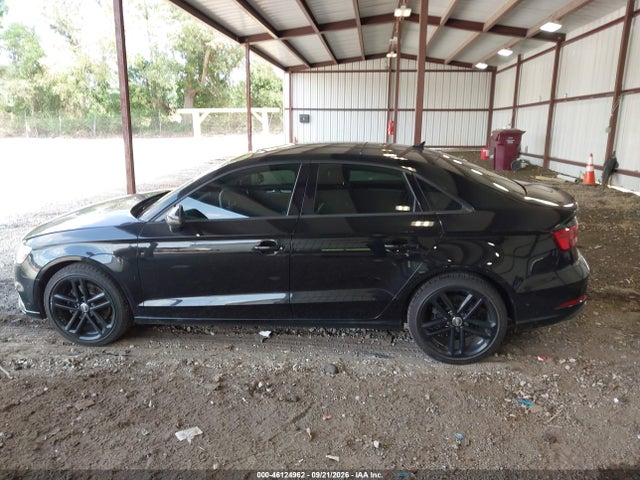 Продаж на аукціоні авто 2018 Audi A3 2.0t Premium/2.0t Tech Premium, vin: WAUAUGFF7J1015729, номер лоту: 46124962
