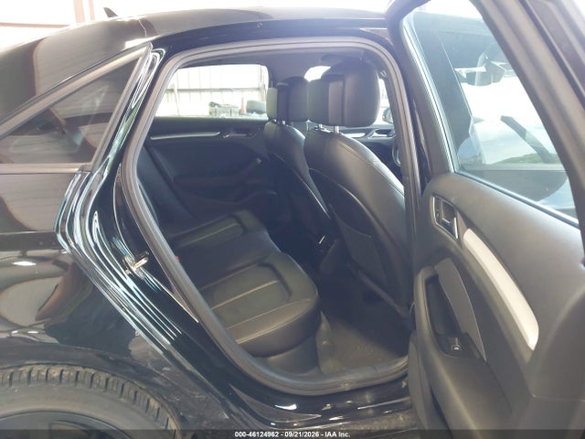 Продаж на аукціоні авто 2018 Audi A3 2.0t Premium/2.0t Tech Premium, vin: WAUAUGFF7J1015729, номер лоту: 46124962