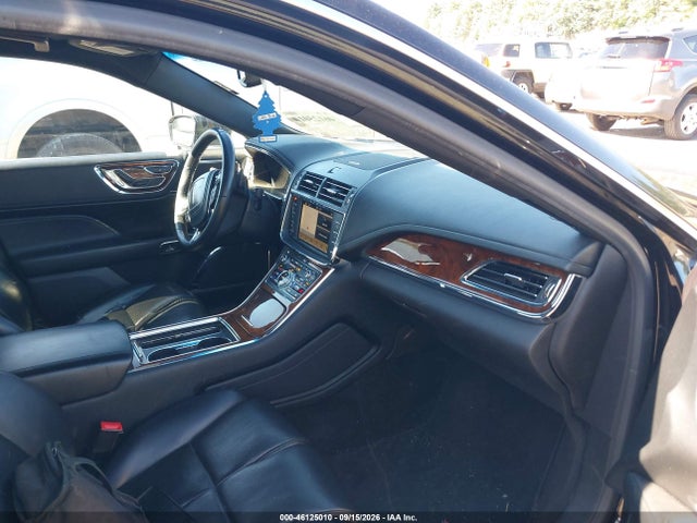 Продаж на аукціоні авто 2018 Lincoln Continental Livery, vin: 1LN6L9HK4J5612648, номер лоту: 46125010