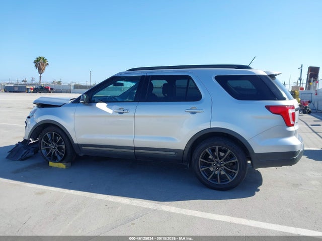 Ford EXPLORER XLT 2018 1FM5K7D89JGC72639 Image 14