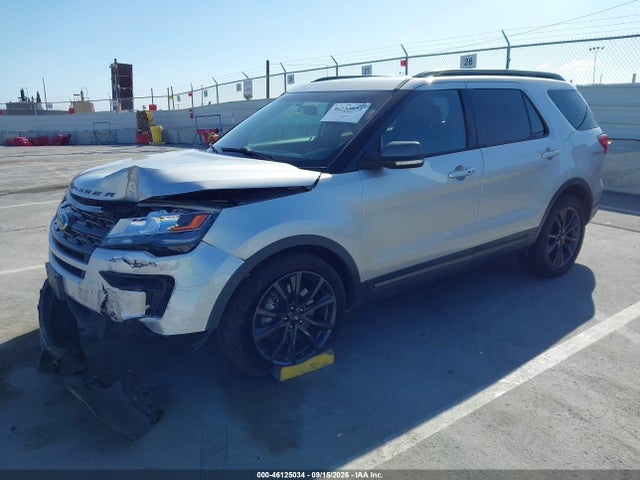 Ford EXPLORER XLT 2018 1FM5K7D89JGC72639 Image 2