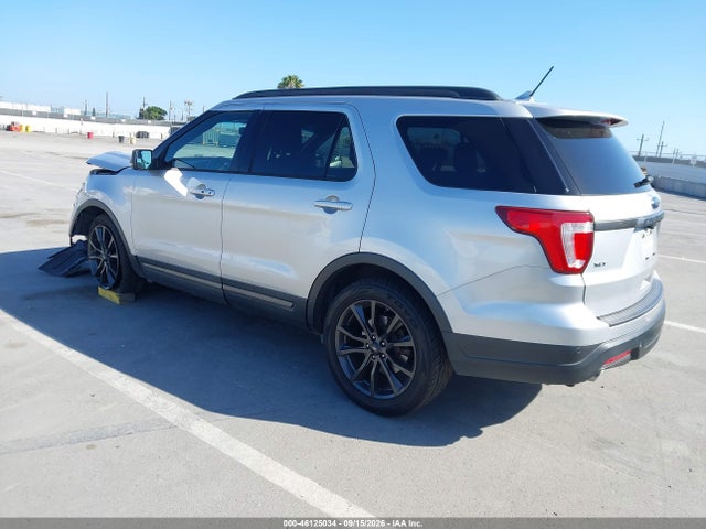 Ford EXPLORER XLT 2018 1FM5K7D89JGC72639 Image 3