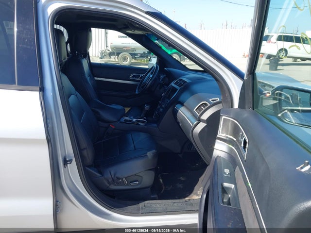 Ford EXPLORER XLT 2018 1FM5K7D89JGC72639 Image 5