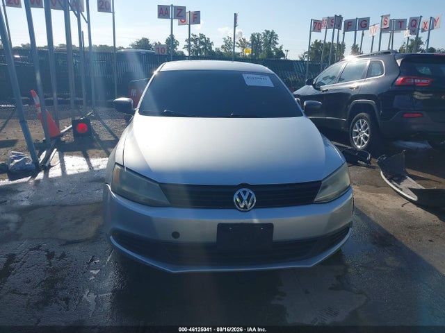 Продаж на аукціоні авто 2014 Volkswagen Jetta 2.0l S, vin: 3VW2K7AJ2EM406012, номер лоту: 46125041