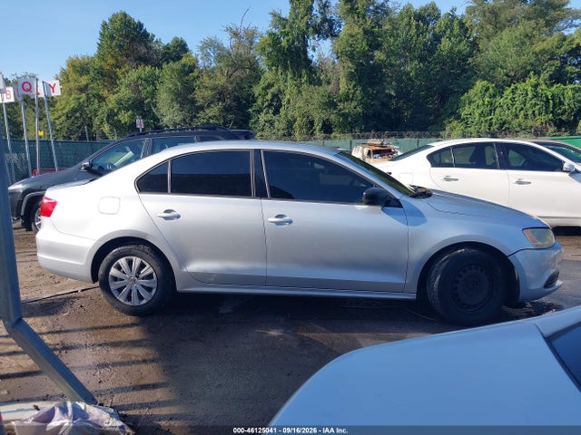 Продаж на аукціоні авто 2014 Volkswagen Jetta 2.0l S, vin: 3VW2K7AJ2EM406012, номер лоту: 46125041