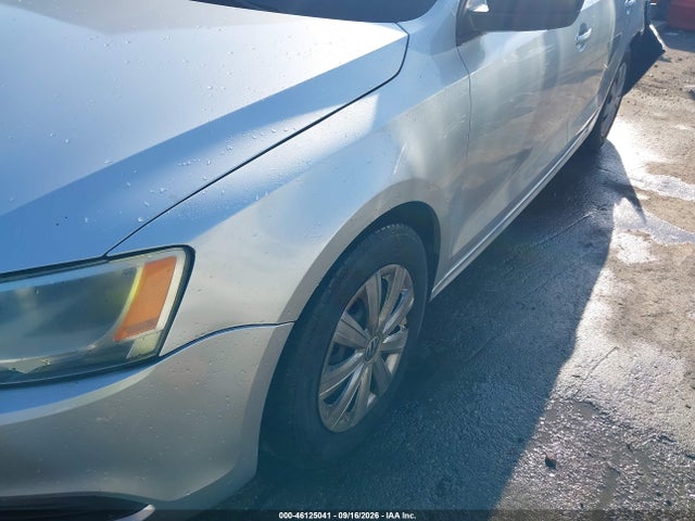 Продаж на аукціоні авто 2014 Volkswagen Jetta 2.0l S, vin: 3VW2K7AJ2EM406012, номер лоту: 46125041