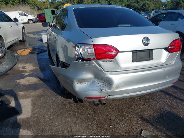 Продаж на аукціоні авто 2014 Volkswagen Jetta 2.0l S, vin: 3VW2K7AJ2EM406012, номер лоту: 46125041