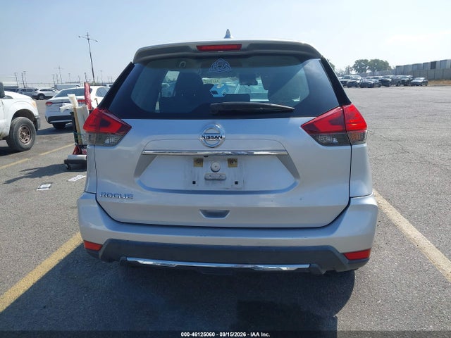 Nissan ROGUE S 2017 KNMAT2MT7HP540556 Image 16