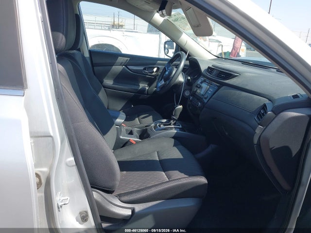 Nissan ROGUE S 2017 KNMAT2MT7HP540556 Image 5