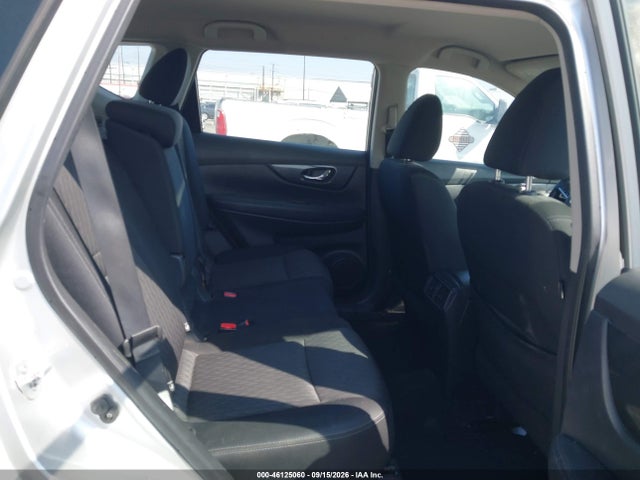 Nissan ROGUE S 2017 KNMAT2MT7HP540556 Image 8