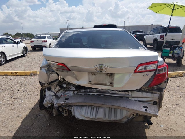 Toyota CAMRY LE 2014 4T4BF1FKXER345995 Image 16