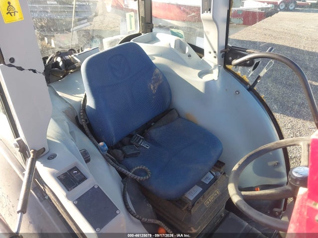 Продажа на аукционе авто 2023 New Holland T4.90v, vin: HLRT490YTNLT02858, номер лота: 46125079