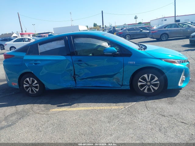 Toyota Prius Prime Advanced 2017 JTDKARFP6H3050605 Image 13