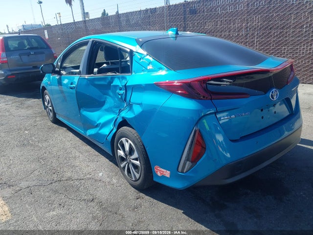 Toyota Prius Prime Advanced 2017 JTDKARFP6H3050605 Image 3