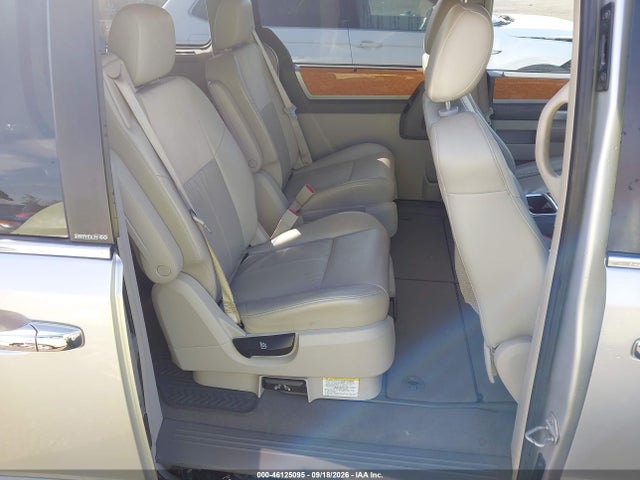 Aukcja sprzedaży 2010 Chrysler Town & Country Limited, vin: 2A4RR6DX1AR150028, numer aukcji: 46125095