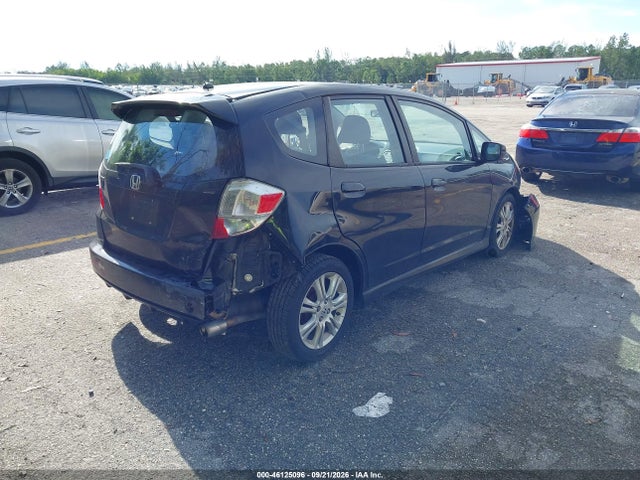 46125096 :رقم المزاد ، JHMGE8H52BC026548 vin ، 2011 Honda Fit Sport مزاد بيع