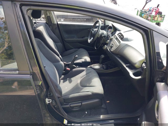 46125096 :رقم المزاد ، JHMGE8H52BC026548 vin ، 2011 Honda Fit Sport مزاد بيع