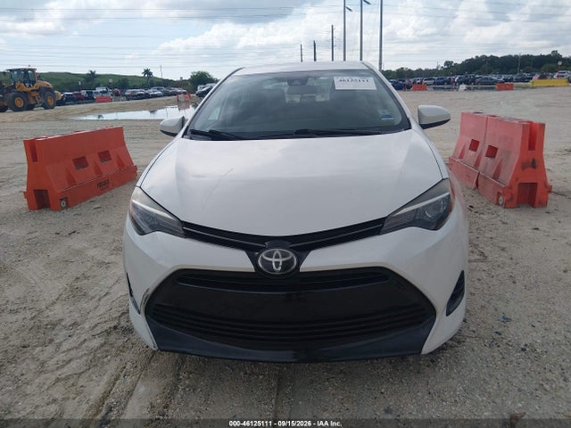 46125111 :رقم المزاد ، 5YFBURHE5HP678911 vin ، 2017 Toyota Corolla Le مزاد بيع