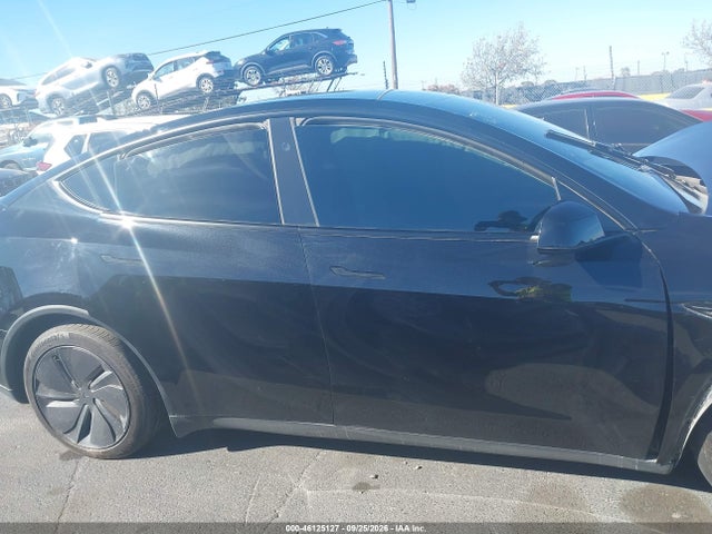 Продаж на аукціоні авто 2026 Tesla Model Y All-wheel Drive/long Range Launch Series/premium All-wheel Drive, vin: 7SAYGDEE1TF377004, номер лоту: 46125127