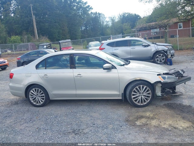 Aukcja sprzedaży 2011 Volkswagen Jetta 2.5l Sel, vin: 3VWLZ7AJ8BM360925, numer aukcji: 46125137