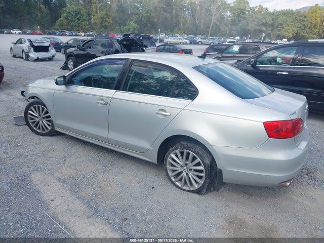 Aukcja sprzedaży 2011 Volkswagen Jetta 2.5l Sel, vin: 3VWLZ7AJ8BM360925, numer aukcji: 46125137