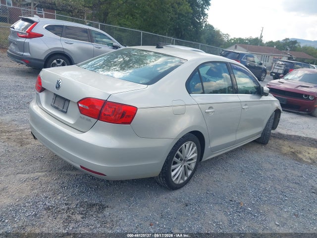 Aukcja sprzedaży 2011 Volkswagen Jetta 2.5l Sel, vin: 3VWLZ7AJ8BM360925, numer aukcji: 46125137
