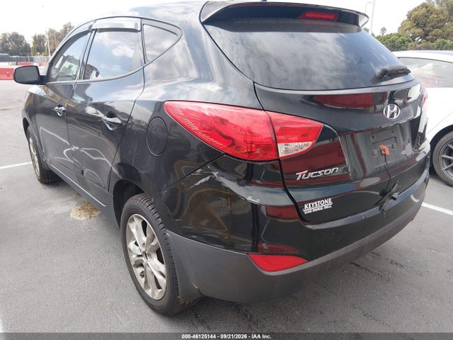 Hyundai TUCSON GLS 2014 KM8JT3AF8EU851068 Image 3