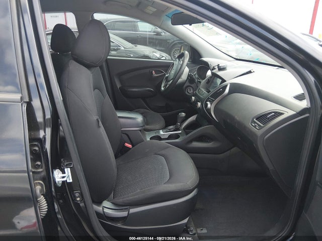 Hyundai TUCSON GLS 2014 KM8JT3AF8EU851068 Image 5
