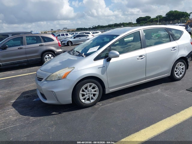 Auction sale of the 2013 Toyota Prius V Two, vin: JTDZN3EU4D3219716, lot number: 46125185