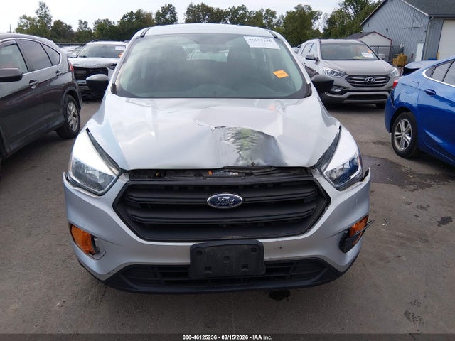 46125236 :رقم المزاد ، 1FMCU0F79HUD37515 vin ، 2017 Ford Escape S مزاد بيع