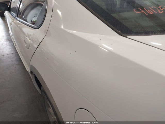 46125237 :رقم المزاد ، 2C3HE66G6YH427013 vin ، 2000 Chrysler 300m مزاد بيع