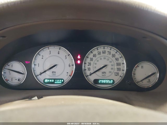 46125237 :رقم المزاد ، 2C3HE66G6YH427013 vin ، 2000 Chrysler 300m مزاد بيع
