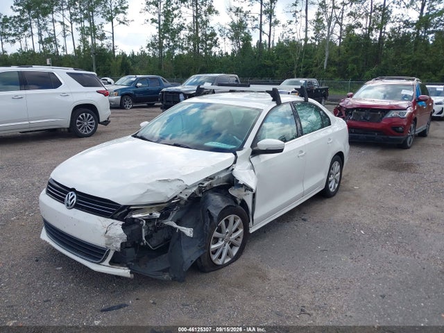 2013 Volkswagen Jetta 2.5l Se მანქანა იყიდება აუქციონზე, vin: 3VWDP7AJ2DM260591, აუქციონის ნომერი: 46125307