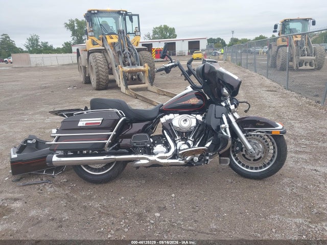 Продажа на аукционе авто 2011 Harley-davidson Flhtc, vin: 1HD1FF418BB674153, номер лота: 46125329