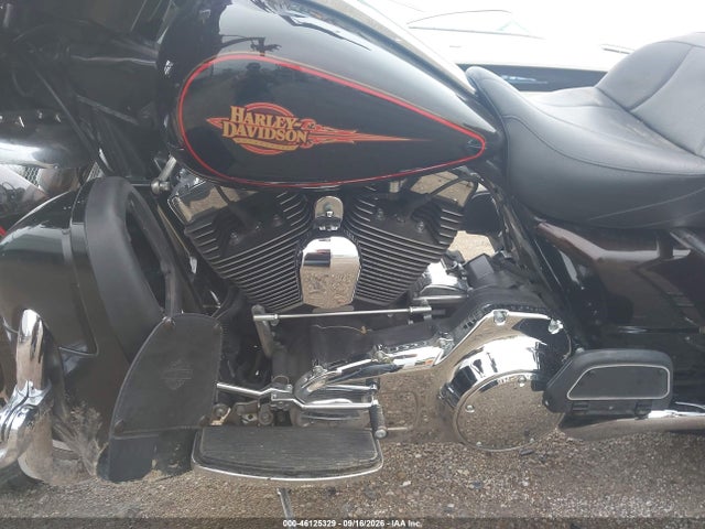Продажа на аукционе авто 2011 Harley-davidson Flhtc, vin: 1HD1FF418BB674153, номер лота: 46125329