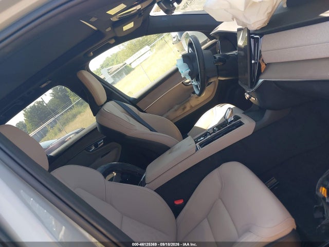 Продажа на аукционе авто 2026 Volvo Xc90 Plug-in Hybrid Plus, T8 Awd, Electric/gasoline, Bright, 7 Seats, vin: YV4H60PE4T1489999, номер лота: 46125369