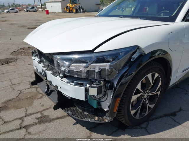 2022 Ford Mustang Mach-e Premium მანქანა იყიდება აუქციონზე, vin: 3FMTK3SUXNMA29921, აუქციონის ნომერი: 46125406