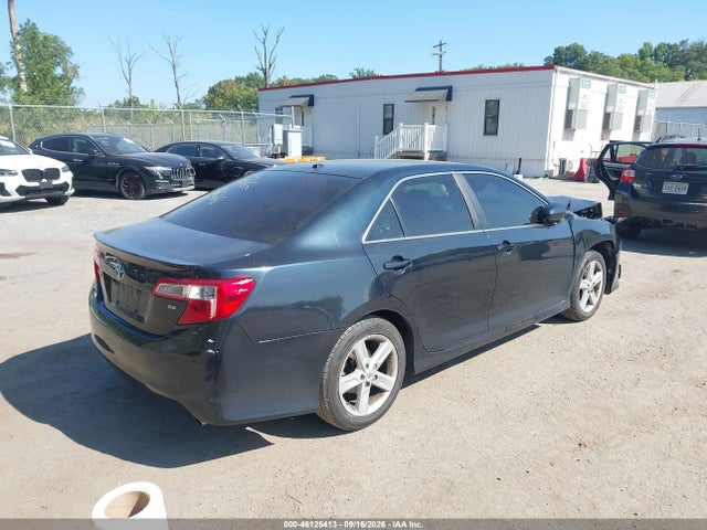 46125413 :رقم المزاد ، 4T1BF1FK6CU099292 vin ، 2012 Toyota Camry Se مزاد بيع